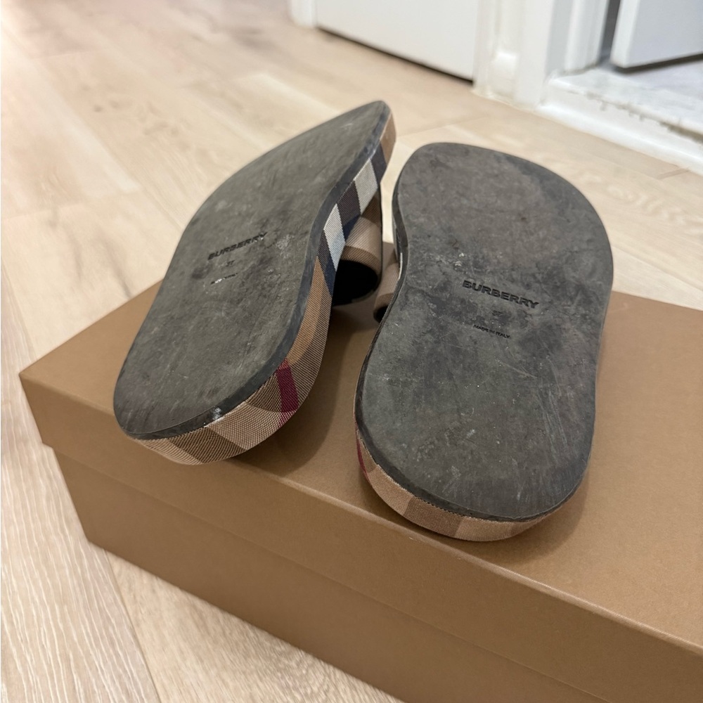 Burberry Tan Beige Black White Check Slide Sandals - Picture 3 of 6